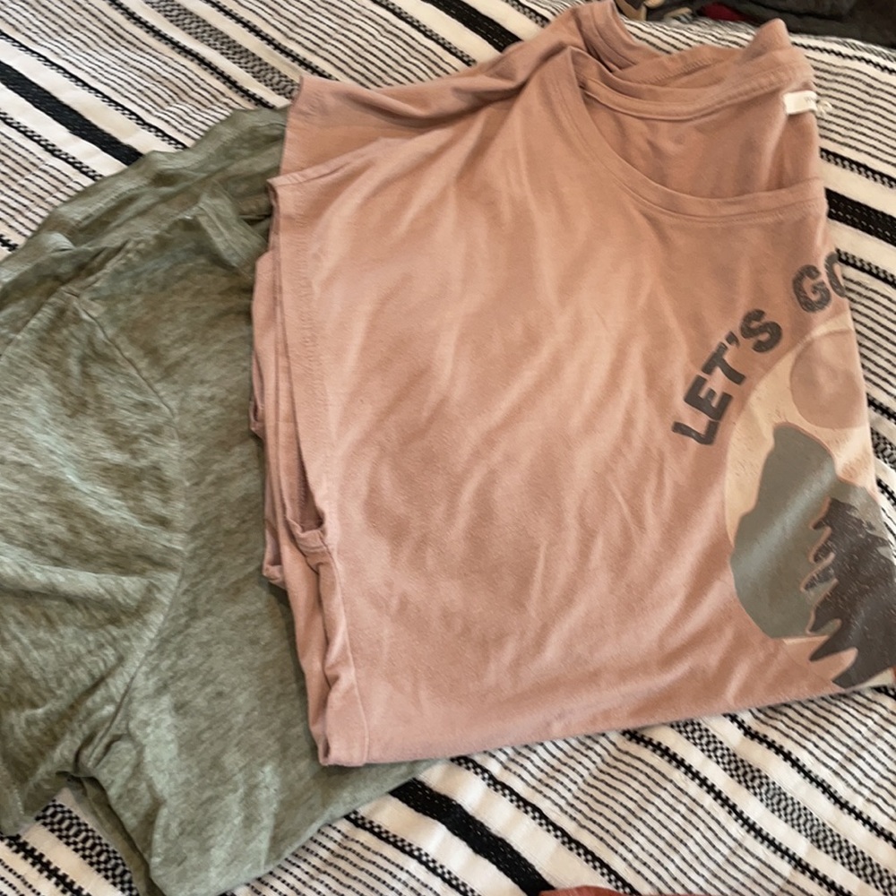 Bundle of Maurices women’s t-shirts